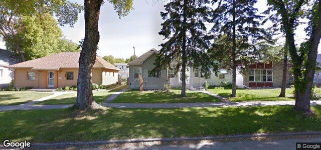 Larawan ng 337 Seven Oaks Avenue sa Winnipeg, Manitoba