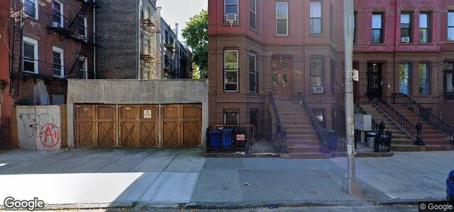 Larawan ng 338 Jefferson Avenue sa Winnipeg, Manitoba