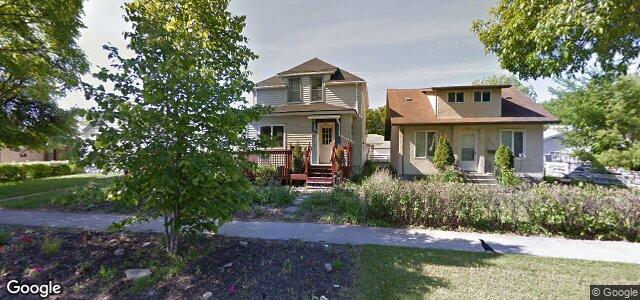 Larawan ng 338 Seven Oaks Avenue sa Winnipeg, Manitoba