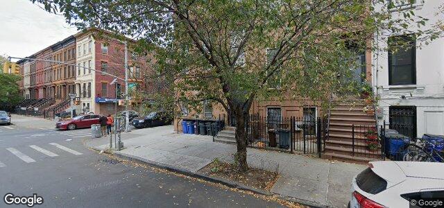 Larawan ng 345 Jefferson Avenue sa Winnipeg, Manitoba