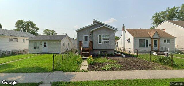 Larawan ng 350 Kilbride Avenue sa Winnipeg, Manitoba