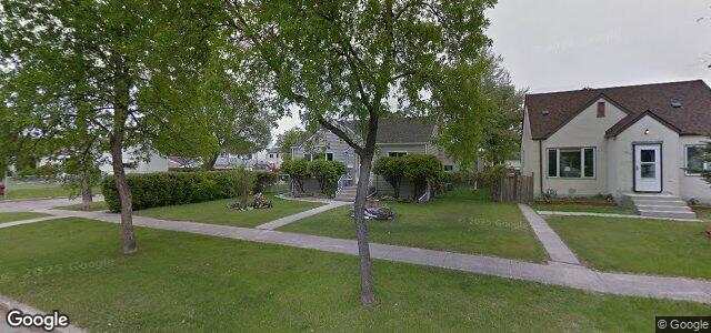 350 Smithfield Avenue（加拿大曼尼托巴省溫尼伯市）房屋照片