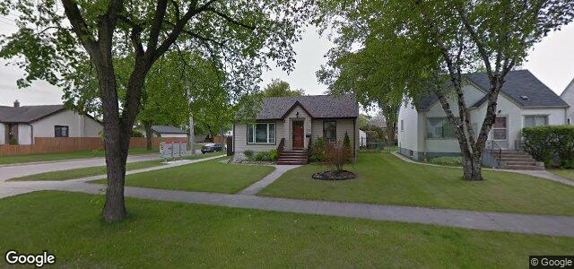 Larawan ng 352 Rupertsland Avenue sa Winnipeg, Manitoba