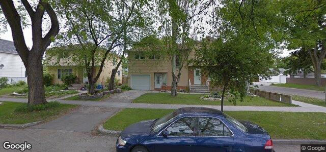 Larawan ng 355 Enniskillen Avenue sa Winnipeg, Manitoba