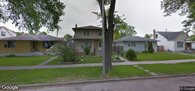 Larawan ng 371 Enniskillen Avenue sa Winnipeg, Manitoba