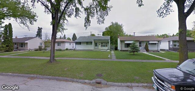 Larawan ng 373 Burrin Avenue sa Winnipeg, Manitoba