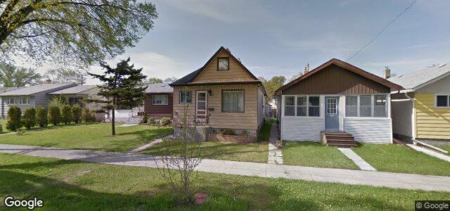 Larawan ng 374 Semple Avenue sa Winnipeg, Manitoba