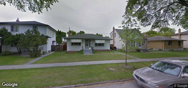 Photo of 377 Enniskillen Avenue in Winnipeg, Manitoba