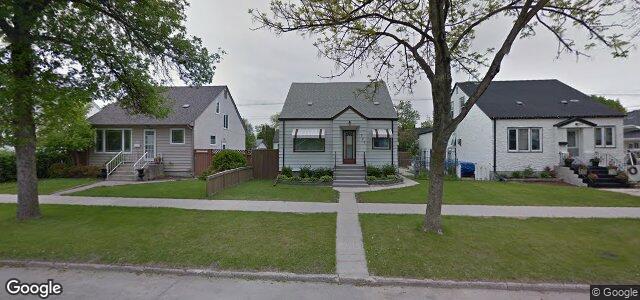 Larawan ng 377 Seven Oaks Avenue sa Winnipeg, Manitoba