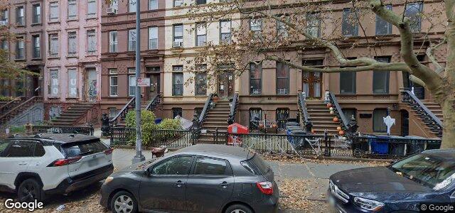 Larawan ng 382 Jefferson Avenue sa Winnipeg, Manitoba