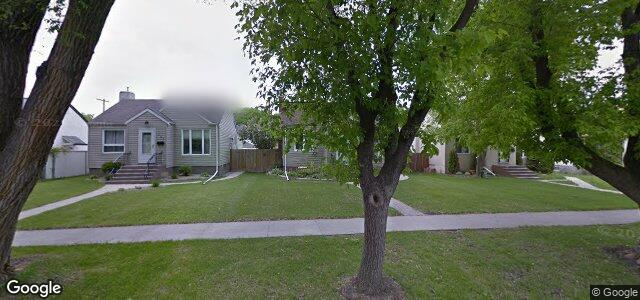 Larawan ng 383 Rupertsland Avenue sa Winnipeg, Manitoba