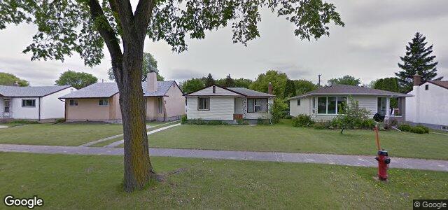 Larawan ng 388 Burrin Avenue sa Winnipeg, Manitoba
