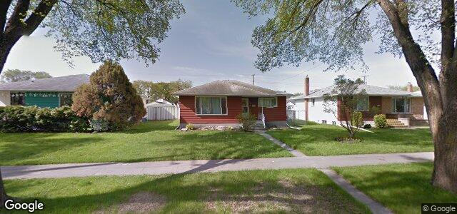 Larawan ng 390 Semple Avenue sa Winnipeg, Manitoba