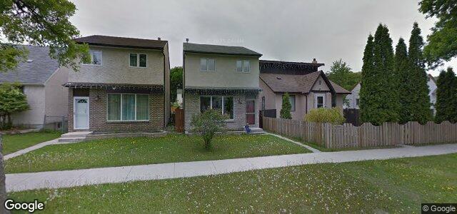 Larawan ng 394 Seven Oaks Avenue sa Winnipeg, Manitoba
