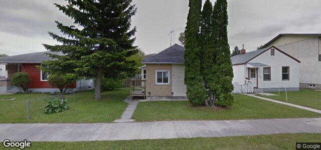 Larawan ng 396 Kilbride Avenue sa Winnipeg, Manitoba