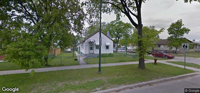 Larawan ng 402 Hartford Avenue sa Winnipeg, Manitoba