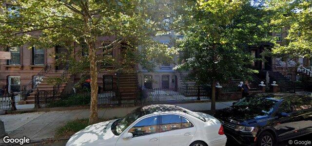 Larawan ng 404 Jefferson Avenue sa Winnipeg, Manitoba