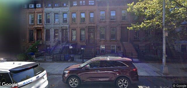 Larawan ng 408 Jefferson Avenue sa Winnipeg, Manitoba