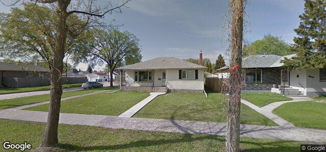 Larawan ng 414 Semple Avenue sa Winnipeg, Manitoba
