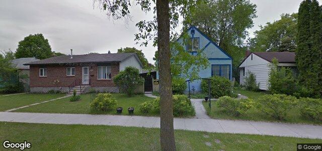 Larawan ng 414 Seven Oaks Avenue sa Winnipeg, Manitoba