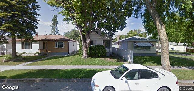 Larawan ng 417 Kilbride Avenue sa Winnipeg, Manitoba