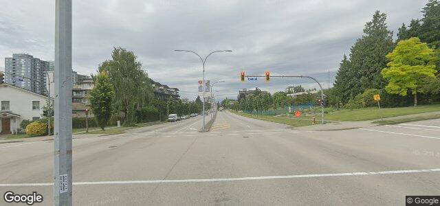 Larawan ng 421 Royal Avenue sa Winnipeg, Manitoba