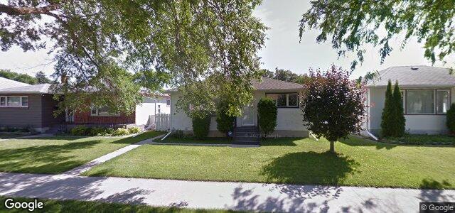 Larawan ng 428 Kilbride Avenue sa Winnipeg, Manitoba