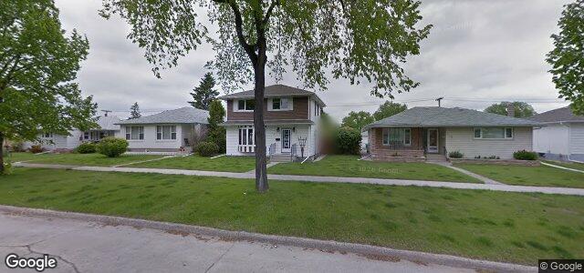 Larawan ng 429 Burrin Avenue sa Winnipeg, Manitoba