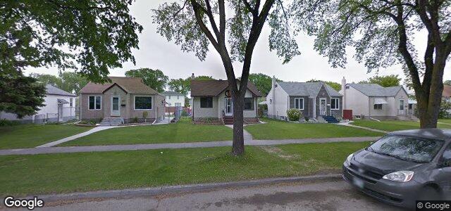 Photo of 429 Rupertsland Avenue in Winnipeg, Manitoba