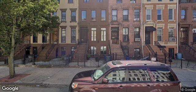 Larawan ng 436 Jefferson Avenue sa Winnipeg, Manitoba