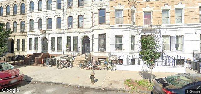 Larawan ng 437 Jefferson Avenue sa Winnipeg, Manitoba