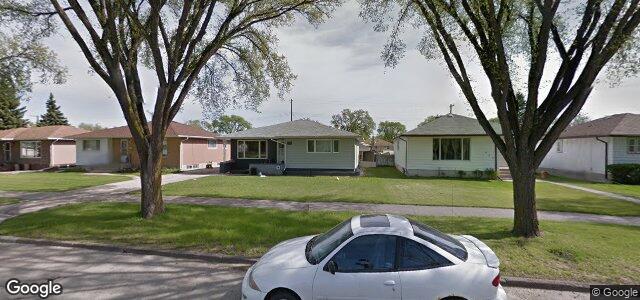 Larawan ng 437 Semple Avenue sa Winnipeg, Manitoba