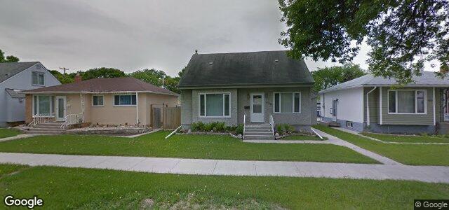 Larawan ng 438 Seven Oaks Avenue sa Winnipeg, Manitoba