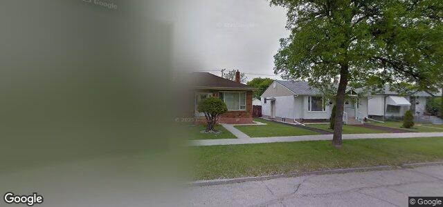 Larawan ng 439 Seven Oaks Avenue sa Winnipeg, Manitoba