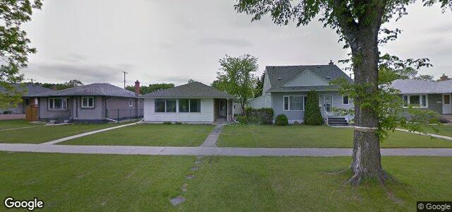 Photo of 450 Burrin Avenue in Winnipeg, Manitoba