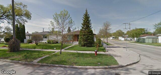 Larawan ng 460 Semple Avenue sa Winnipeg, Manitoba