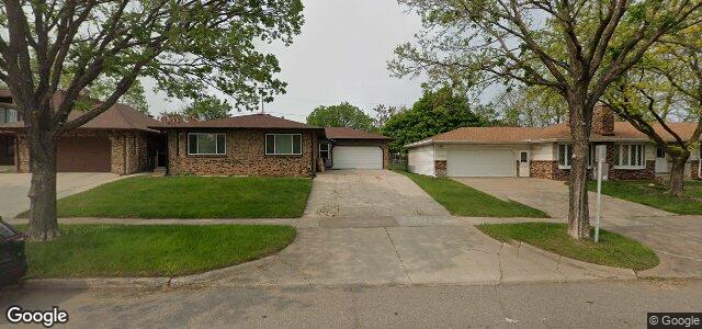 Larawan ng 461 St Anthony Avenue sa Winnipeg, Manitoba