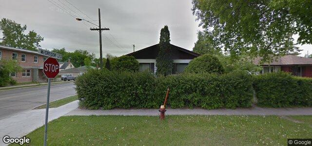 Larawan ng 472 Seven Oaks Avenue sa Winnipeg, Manitoba