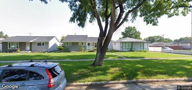Larawan ng 473 Burrin Avenue sa Winnipeg, Manitoba