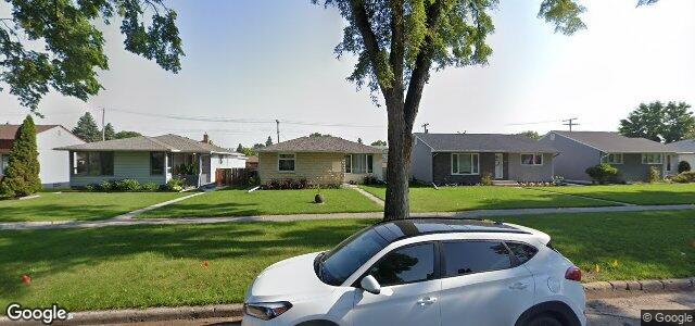 Larawan ng 481 Burrin Avenue sa Winnipeg, Manitoba