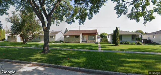 Larawan ng 489 Burrin Avenue sa Winnipeg, Manitoba