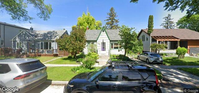 Larawan ng 493 Seven Oaks Avenue sa Winnipeg, Manitoba