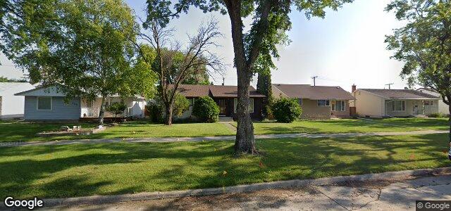 Larawan ng 501 Burrin Avenue sa Winnipeg, Manitoba