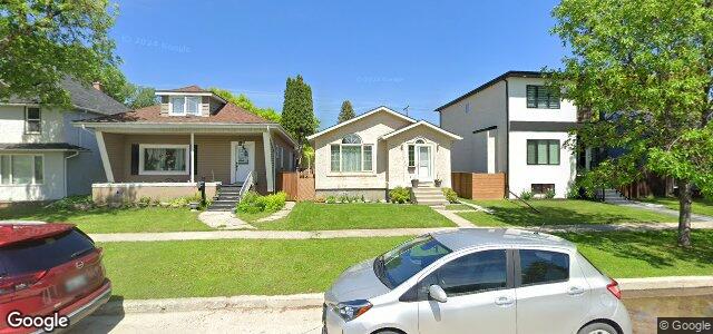 Larawan ng 503 Seven Oaks Avenue sa Winnipeg, Manitoba