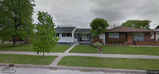 Larawan ng 505 Kilbride Avenue sa Winnipeg, Manitoba