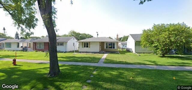 Larawan ng 508 Burrin Avenue sa Winnipeg, Manitoba