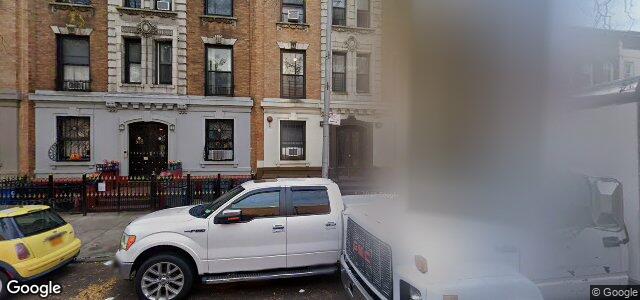 Larawan ng 516 Jefferson Avenue sa Winnipeg, Manitoba