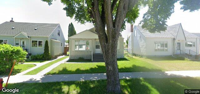 Larawan ng 518 Seven Oaks Avenue sa Winnipeg, Manitoba