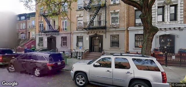 Larawan ng 520 Jefferson Avenue sa Winnipeg, Manitoba