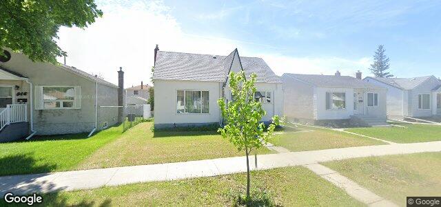 Larawan ng 522 Seven Oaks Avenue sa Winnipeg, Manitoba